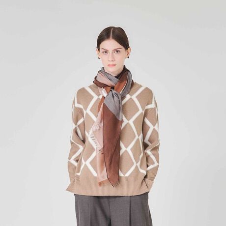 [^ԁFK1N25650__]u[N[fނ͂̃A[KCjbgvI[o[yfށz{̂͏㎿ȃmE[gpĂ܂B_炩ȔG肪SnǂfނłBɂ͂ӂƂu[N[fނgpA\̂fނłByfUCzu[N[A[KCɕ҂񂾃C^[VjbgłBƂbNX̂VGbgɎdグ܂B݌̓N[lbNfUCŎ܂Ɖfo܂BɃXbgAVcȂǂC[hX^COꂢɎ܂܂Bꖇő݊AR[fBl[g̎ɂȂꒅłBlXȃX^COɍ킹₷jAX̂郉CgO[Ə_炩i`Ȉۂ^x[W2FWJłBfifBe[摜j:H171 B77 W59 H87 pTCY:6