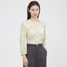 【ウォッシャブル/接触冷感】シアーフラワープリント　ブラウス