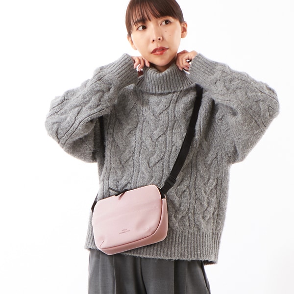 hellolulu ショルダーバッグ JAM 7L | ハロルル(Hellolulu) | マルイ