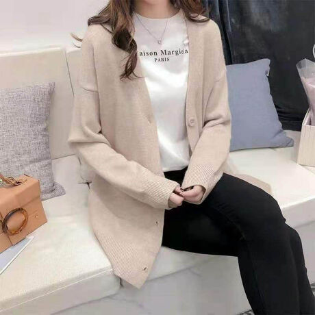 [^:ri-cd-0027-c]HDĂȂꊴ{[̂P[ujbg͂̃J[fB悢̃{[ƗȂꊴoĂ܂B~hŃ{gXI΂킹₷̂|Cg̈BI[o[TCYȂ̂ŒɌ̃ACep\ȃACełBVvȃgbvX~pcX^CɂƉHD̂邾ł炩ۂɎdグĂjbgJ[fBKłBӎEg̃j^[[ɂAEFۂ̏iƈقȂČꍇ܂BE\LTCY͑ɂ1`2cm̌덷ꍇ܂B܂B