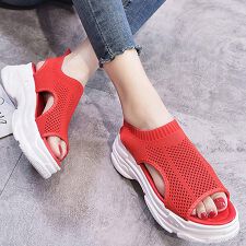 厚底メッシュサンダル