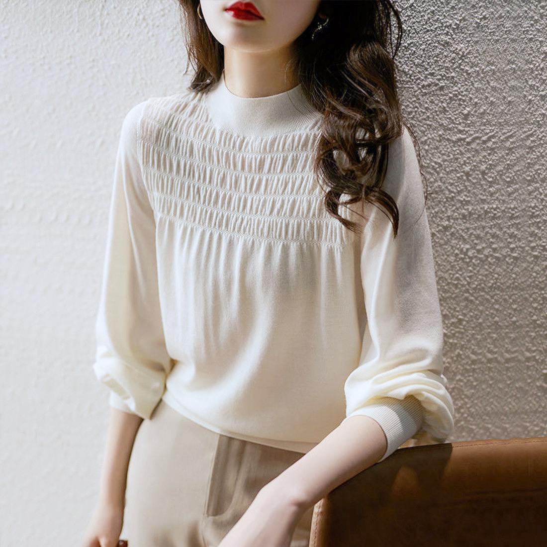 胸元くしゅくしゅハイネックニット | メゾンドラティール(maison de