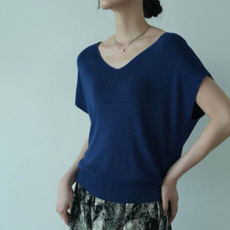 [^:ri-kt-0132-c]񂵗͂VlbN⊴T}[jbgo<br>h}X[uɐ؂荞݂ꂽfUCA̘r茩Ă܂B<br>؂₩ȏ炵VGbgɂ邽߁AVlbŇ`ǋyI<br>ǂȃt@bVɂޏ䊴ɂȂĂ̂ŁA{gɔY܂ȒPɂꌩ܂B<br>񂵗͂ACe炱AFႢŎĂƃR[fɔYނƂȂȂ̂ł߁I<br><br><br>ӎ<br>Eg̃j^[[ɂAEFۂ̏iƈقȂČꍇ܂B<br>E\LTCY͑ɂ1`2cm̌덷ꍇ܂B܂B