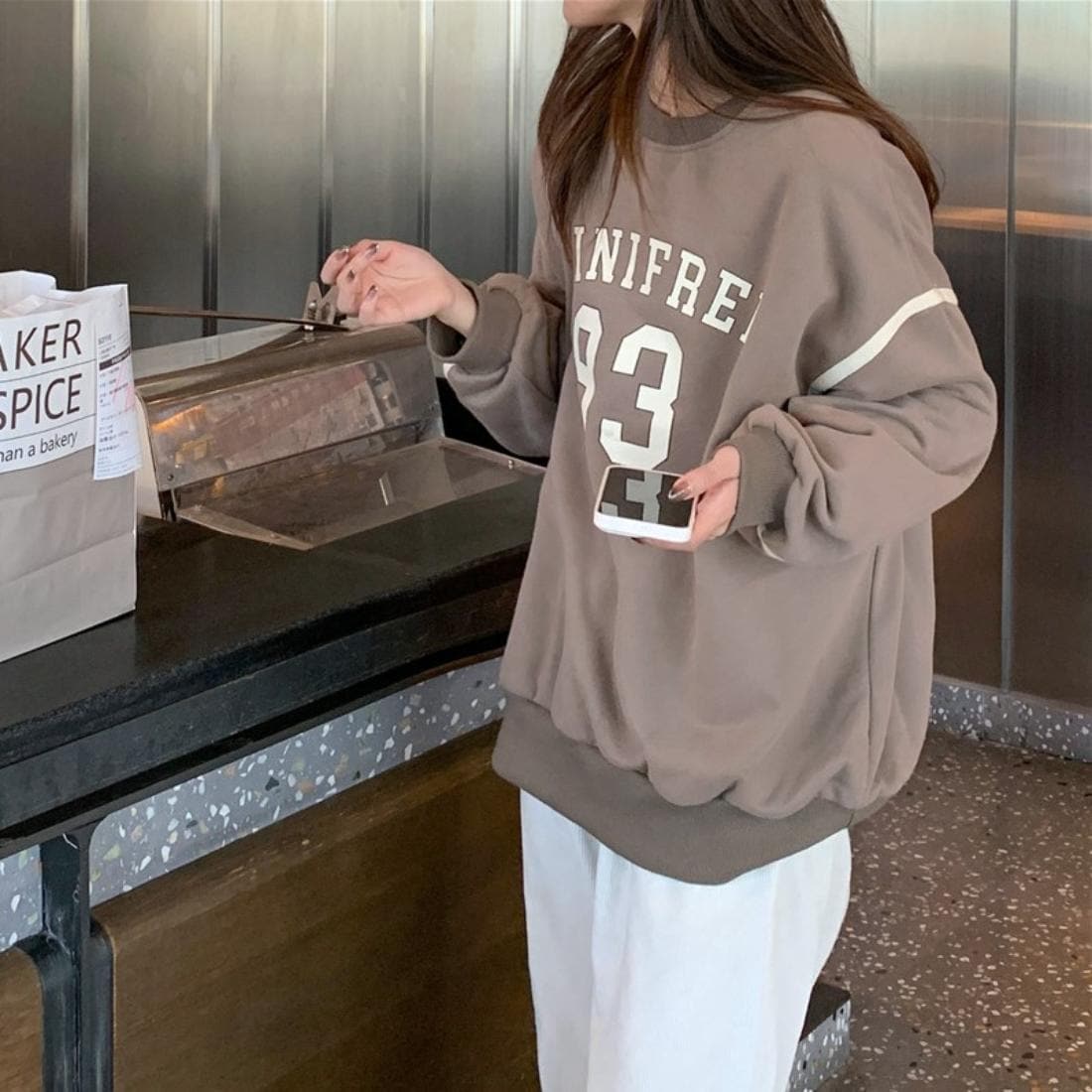 [}C]JbWrbOVGbgg[i[/]heB[imaison de LATIRj uE