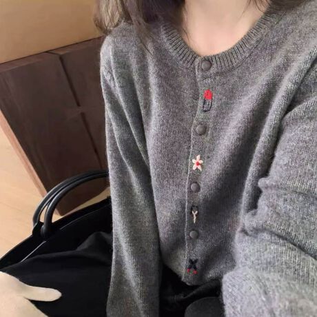 [^:ri-kt-0185-c]Z^[̃{^C̎hJfUCJ[fBKB<br>H~R[f̉J[fBKɃANZg𑫂ɂ߂̃ACełB<br>{gXƍ킹đS̓IɃXbLł䊴łB<br>{^JĉHDƂĂg܂Bɂ҂B<br><br>ӎ<br>Eg̃j^[[ɂAEFۂ̏iƈقȂČꍇ܂B<br>E\LTCY͑ɂ1`2cm̌덷ꍇ܂B܂B