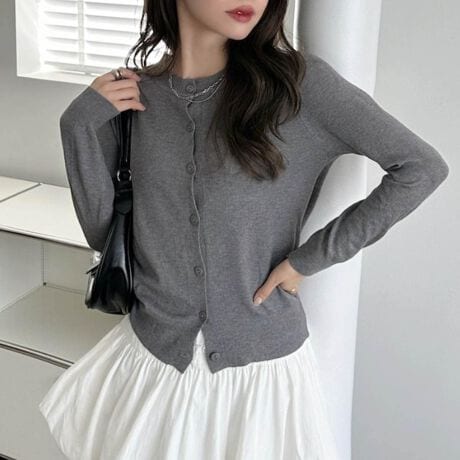 [^:ri-cd-0093-c]ɗD{[ƁAӂƂ͓IȃN[lbNJ[fBKB_炩Sn悭AbNXCŒ܂BgɂƂfUCŁA₷KQIƂ҂ݒnŁA{^𗯂߂΁AgbvXƂĂy߂fUCłBRpNgȌ`ȂA悢芴́B⑳̃uƒ܂AŜɃn܂AlĂ܂BӎEg̃j^[[ɂAEFۂ̏iƈقȂČꍇ܂BE\LTCY͑ɂ1`2cm̌덷ꍇ܂B܂B