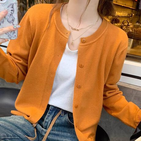 [^:ri-cd-0093-c]ɗD{[ƁAӂƂ͓IȃN[lbNJ[fBKB_炩Sn悭AbNXCŒ܂BgɂƂfUCŁA₷KQIƂ҂ݒnŁA{^𗯂߂΁AgbvXƂĂy߂fUCłBRpNgȌ`ȂA悢芴́B⑳̃uƒ܂AŜɃn܂AlĂ܂BӎEg̃j^[[ɂAEFۂ̏iƈقȂČꍇ܂BE\LTCY͑ɂ1`2cm̌덷ꍇ܂B܂B