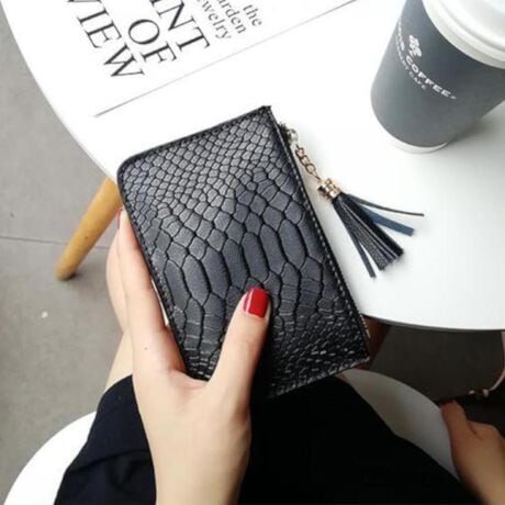 [^:ri-acc-0324-c]y₩Ŏ^т₷TCY͂̃}`|[`B<br>RCP[XƂĂ͂AJ[hANZT[ȂǁAKvȂ̂[ł܂B<br>Xł΂炸AƂo◷słTbƎoĂƂĂ֗B<br>JriOĂāAobO̎ɎtAăL[P[Xɂg閜\|CgłB<br>gyłȂoɗACeB<br><br>ӎ<br>Eg̃j^[[ɂAEFۂ̏iƈقȂČꍇ܂B<br>E\LTCY͑ɂ1`2cm̌덷ꍇ܂B܂B