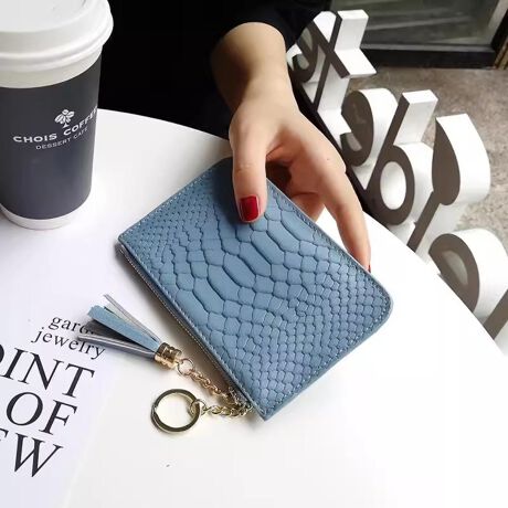 [^:ri-acc-0324-c]y₩Ŏ^т₷TCY͂̃}`|[`B<br>RCP[XƂĂ͂AJ[hANZT[ȂǁAKvȂ̂[ł܂B<br>Xł΂炸AƂo◷słTbƎoĂƂĂ֗B<br>JriOĂāAobO̎ɎtAăL[P[Xɂg閜\|CgłB<br>gyłȂoɗACeB<br><br>ӎ<br>Eg̃j^[[ɂAEFۂ̏iƈقȂČꍇ܂B<br>E\LTCY͑ɂ1`2cm̌덷ꍇ܂B܂B