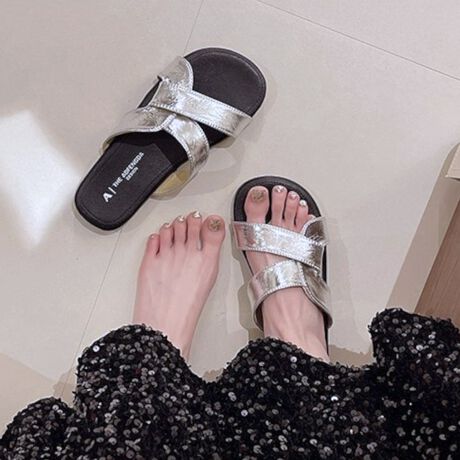 [^:ri-san-0022-c]i`ȕ͋CȃtbgT_B<br>C炸ɗ̂́BNXxgɂtBbĝŁAĂuɈ芴AłɂKłB<br>JWAɂƓރfUCŁA̃X^COɃvX邾ŋGߊ̂鑫ɁB<br>][gł􂵂Ăꑫ́AH~̕K{ACełB<br><br>ӎ<br>Eg̃j^[[ɂAEFۂ̏iƈقȂČꍇ܂B<br>E\LTCY͑ɂ1`2cm̌덷ꍇ܂B܂B<br>