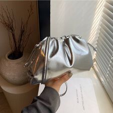 ころんと可愛い巾着ミニショルダーバッグ