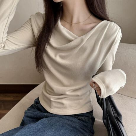 [^:ri-top-0872-c]ڍא<br>ƂƂ炩ȔG肪Snh[vlbNJbg\[B<br>y₩ȔfނŁAC[hĂOV[YɊ􂵂܂B<br>Xgb`Ăē₷AfC[ɂItBXɂ҂BCi[ɂꖇɂgA񂹂gbvXB<br><br>nEfފ<br>E@@@@FȂizCg₠j<br>ELk@@@@F<br>Eň@@F┖<br>En̏_炩F炩<br>En@@@@@FȂ<br>E|Pbg@@@FȂ<br><br>ӎ<br>Ej^[[ɂAۂ̏iƐFقȂČꍇ܂B<br>E\LTCYɂ1`2cmx̌̍ꍇ܂