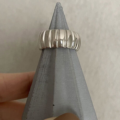 [^:f-rin-0008-c]Vo[fނŃghCNȃfUC̃Oo<br>cCXg^CvƃXg[g^Cv͂ǂ{[̂邱Ȃꂽ͋C˔iłB<br>VvȃR[f̃ANZgƂĎ̂<br>̃OƂ̃C[hɂœKŁAfC[gƂĂ߂łI<br><br>ӎ<br>Eg̃j^[[ɂAEFۂ̏iƈقȂČꍇ܂B<br>E\LTCY͑ɂ1`2cm̌덷ꍇ܂B܂B