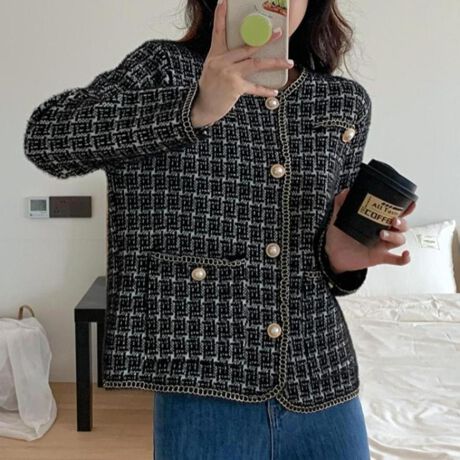 [^:f-jk-0033-c]uŉ؂₩ɂȂcC[hjbgJ[fBKWPbgo<br>oCJ[̔zFŉڂŌĂIVȕ͋C`܂B<br>傫߂̃p[{^łƊ̂ɁAfނ_炩̂ŃXgXȂƂ낪|Cg<br>XJ[g△ñs[Xɍ킹āAꂢ߂ɎdグΊԈႢ܂B<br>ăfjŃJWA_E΁Al̃[hôŃIXX<br><br>ӎ<br>Eg̃j^[[ɂAEFۂ̏iƈقȂČꍇ܂B<br>E\LTCY͑ɂ1`2cm̌덷ꍇ܂B܂B