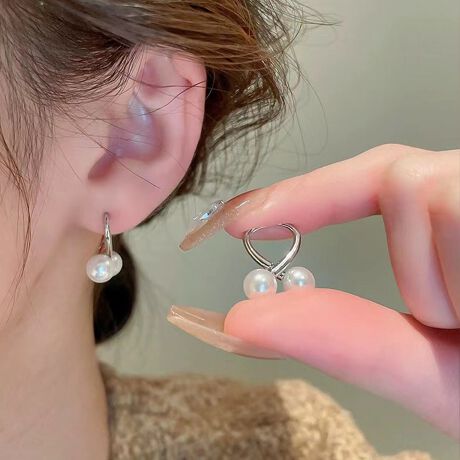 [^:f-acc-0116-c]p[̗DPAꂽ͋CvXĂsAXB<br>l̎肰Ȃ؂₩ɂĂfUC͂łB<br>gɒ邾ŁARƏiŗۂ^ĂACeB<br>̃ANZT[Ƃgݍ킹₷A炵R[fBl[gy߂̂|CgłB<br>JWAp[eB[ȂǓʂȃV[ɂ҂B<br><br>ӎ<br>Eg̃j^[[ɂAEFۂ̏iƈقȂČꍇ܂B<br>E\LTCY͑ɂ1`2cm̌덷ꍇ܂B܂B