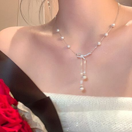 [^:f-nec-0019-c]ؚȃ{`[t̃`F[ɁAȃp[΂߂ꂽlbNXB<br>@ׂŏiȋPŁA񌳂肰Ȃ؂₩ɍʂ܂B<br>T߂Ȃ݊AZj[tH[}͂ÂĂ΂R[fɂ҂B<br>VvȃhXɍ킹ƏiAJWAȃX^Cɂ肰Ȃn݂܂B<br>ʂȓ̂ɎꂽȂA炵ӂANZT[B<br><br>ӎ<br>Eg̃j^[[ɂAEFۂ̏iƈقȂČꍇ܂B<br>E\LTCY͑ɂ1?2cm̌덷ꍇ܂B܂B