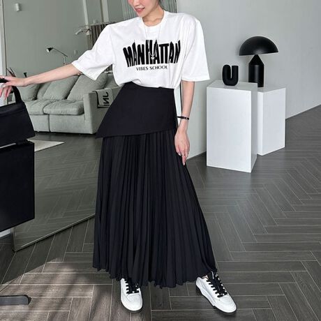 [^:f-sk-0053-c]܂ɂꂽّfނ̎΂ߐؑւA肰ȂX^COɃANZgĂ郍Ov[cXJ[gB<br>тɌy₩ɗhAi悭炵o܂B<br>nɂ͂قǂ悢ƂƂ݊A炩ȔŒSnKB<br>v[c͂ՂƎdĂĂāAїDȈۂɁB<br>IIt킸􂵂Ă邨߂̈ꖇłB<br><br>ӎ<br>Eg̃j^[[ɂAEFۂ̏iƈقȂČꍇ܂B<br>E\LTCY͑ɂ1`2cm̌덷ꍇ܂B܂B