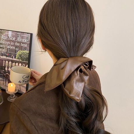 [^:f-hair-0002-c]Əiȃc͂̃VVB<br>ЂƂڂԂȃ{ApƉ؂₩ɌĂ܂B<br>قǂ悭{[̂Ŕ܂Ƃ߂邾łςƈۂςAȂꊴ̂X^CȒPɎdオ̂|CgB<br>{͒߂ɃfUCĂāAɉĂ₳h邽тɏ炵܂B<br>VvȂ܂ƂߔÃVVЂƂY邾ŁAC炸ȕ͋CɁB<br><br>ӎ<br>Eg̃j^[[ɂAEFۂ̏iƈقȂČꍇ܂B<br>E\LTCY͑ɂ1`2cm̌덷ꍇ܂B܂B