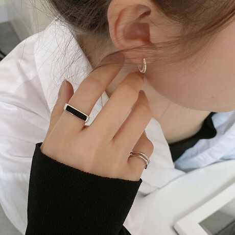 [^:f-rin-0024-c]XNGA^̃tHڂOB<br>Vo[J[̃^ɓ̂J[gݍ킹Al̎茳ɂ҂łB<br>؂₩AǂȃR[fɂƂȂރfUCÂɎRƎꂽȂACeB<br>TCY͎wɍ킹Ă₳ł̂ŁAMtgɂ߂łB<br><br>ӎ<br>Eg̃j^[[ɂAEFۂ̏iƈقȂČꍇ܂B<br>E\LTCY͑ɂ1`2cm̌덷ꍇ܂B܂B