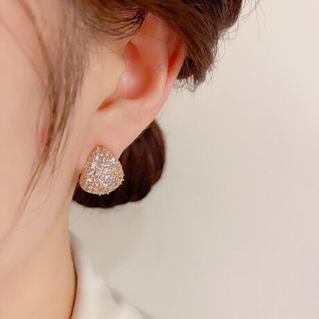 [^:f-ear-0038-c]gCAOtHǂVNŁAɂӂƊY悤Ȃ₳݊̃sAXB̊̂fUĆA肰ȂۂɎc܂BRƊۂtHɁA@ׂɂꂽVCj[ȃXg[؂₩vXA܂ɌW߂Ă܂BigɂʂȓɂAƋCグĂACeBӎEg̃j^[[ɂAEFۂ̏iƈقȂČꍇ܂BE\LTCY͑ɂ1`2cm̌덷ꍇ܂B܂B