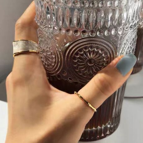 [^:f-rin-0031-c]ׂȂ₩ȃCA܂Œ|wɂƊ悤ȃS[hOB<br>R`[tꂽfUĆA؂₩̒ɂǂ݂āA茳ɂ₳\YĂ܂B<br>wƌĂ@ׂȂAƂ݊킹ĂāAЂƂ邾łX^COƈ܂ACeB<br><br>ӎ<br>Eg̃j^[[ɂAEFۂ̏iƈقȂČꍇ܂B<br>E\LTCY͑ɂ1`2cm̌덷ꍇ܂B܂B