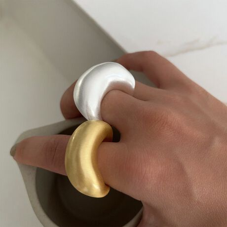 [^:f-rin-0032-c]ՂƊۂ݂̂郁^OB<br>w₳ݍނ悤ȃfUĆBقǂ悢݂̂ŁAwɂuԂ玩RɂȂ݁A茳ɂقǂ悢݊YĂ܂B<br>VvȂȂɂ肰ȂACɓ̃OƂ̏d˂Â߁B<br><br>ӎ<br>Eg̃j^[[ɂAEFۂ̏iƈقȂČꍇ܂B<br>E\LTCY͑ɂ1`2cm̌덷ꍇ܂B܂B