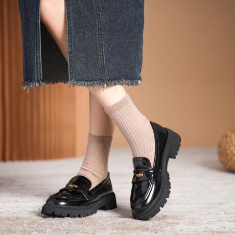 [^:f-pm-0007-c]i<br>肰ȂS[h߂[t@[B<br>EhgD_炩ȕ͋CoA₷fC[ɂdɂ҂łB<br>VvȃfUĈȂɃghAŏivXĂ閜\ACeB<br>XJ[gɂpcɂ킹₷AɍꑫłB<br><br>ӎ<br>Ej^[[ɂAۂ̏iƐFقȂČꍇ܂B<br>E\LTCYɂ1`2cmx̌̍ꍇ܂