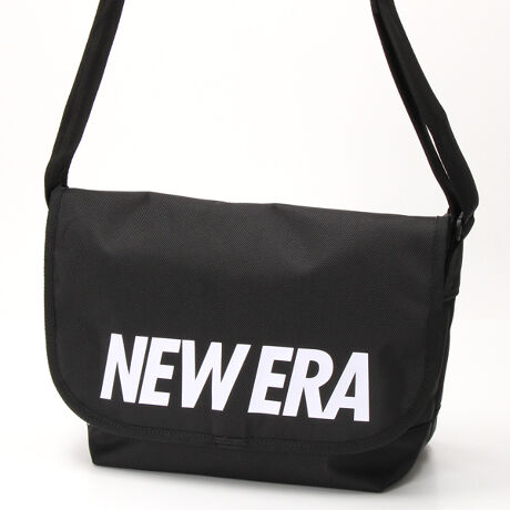 [^:14521318]V_[obOV[Y̒Œ^TCYɈʒuÂ郂fłB@\|PbgtbNȂǑ̃fBe[𓋍ڂAVvg̗ǂdlŁA^E[XɓKfUCɎdオĂ܂BEʃt@Xi[ɂeՂȊJEʃt@Xi[̊ԂɃ|PbgzECJȂĂowʃ|PbgE̎[ɕ֗ȃCi[|PbgEL[tbNɔzLbvNbv͕ʔłBSoulder BageʁF9LF245mmF270mmsF140mm