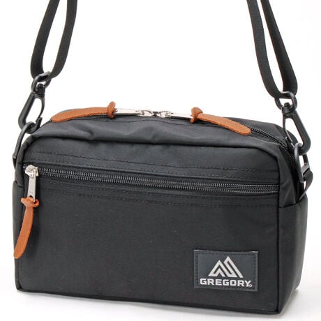 [^:653801041]pfbhV_[|[`MiPADDED SHOULDER POUCH Mj͓dq@Mdi[̂ɍœKȃ|[`łBEeʁF2.5LESʃpbhgیEWbp[ttg|PbgȄ[pX[uEOƒ߉\ȃV_[XgbvExg[vE|Pbg̐2(O11)