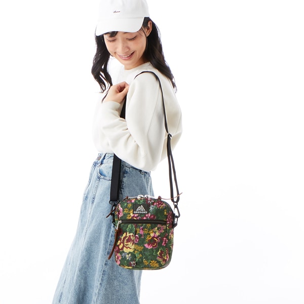 【新品タグ付】GREGORY クイックポケット ガーデンタペストリー M クイックポケットM ガーデンタペストリー | グレゴリー公式