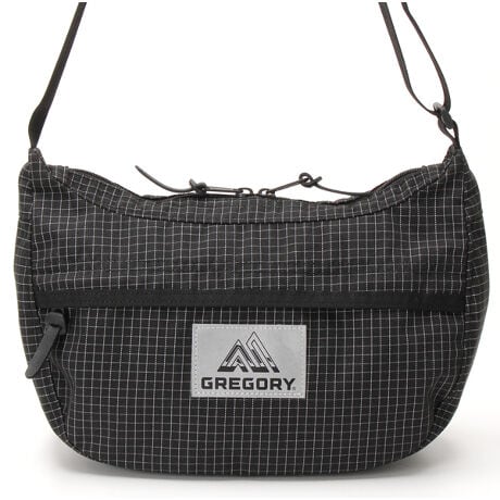 [^:154505A689]Tb`FS(SATCHEL S)̓OS[̓`IȃfUC̃OZ[̃V_[obOłBVvȂVGbgIȂ̂̃V_[obO͓g炿Ƃs̍ۂ̃TuobOƂĂȂǑړIɎg閜\IłBEvYKKWbp[gpCRp[ggEOS[̃ACRł郌U[Wbp[vE߉\ȃV_[XgbvEwʂɃXibvtI[v|PbgEtgɃWbp[ANZT[|PbgEɏocLȃACe̎[ɕ֗ȃWbp[tbV|PbgEn\ĕ⋭ꂽ{gE|Pbg̐:4(OR/1)