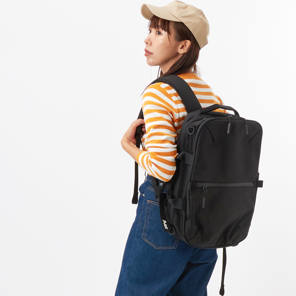 MILLS LOGO ADVENTURE BACKPACK | エックスガール(X-GIRL