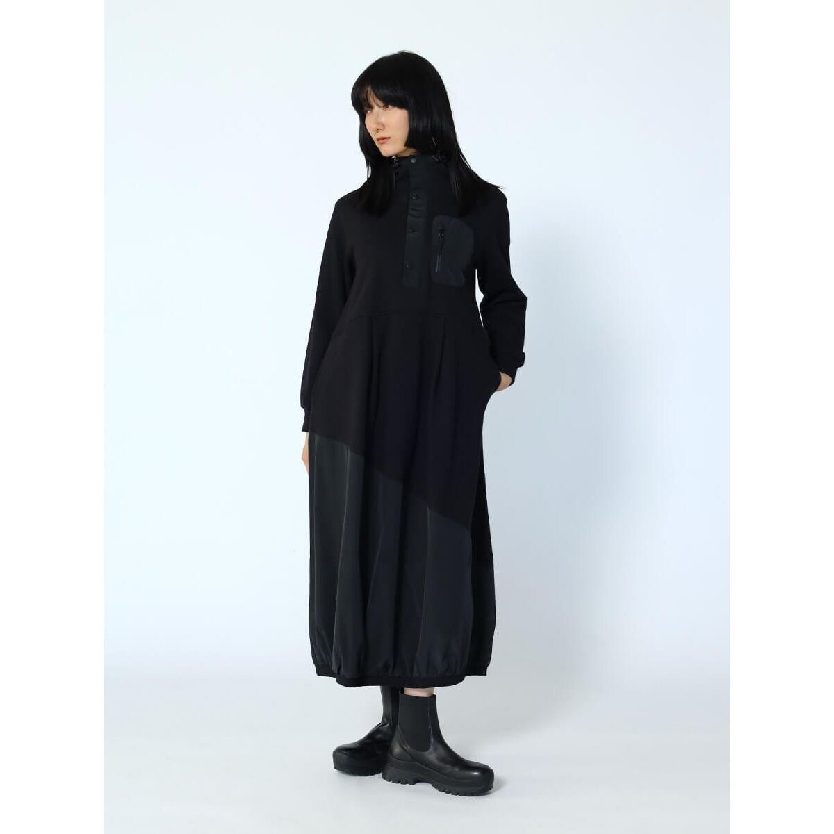 【今期新品未使用】ヤマダヤ　バルーンシルエットロングワンピース　LASUD 今期新品未使用】ヤマダヤ バルーンシルエットロングワンピース LASUD