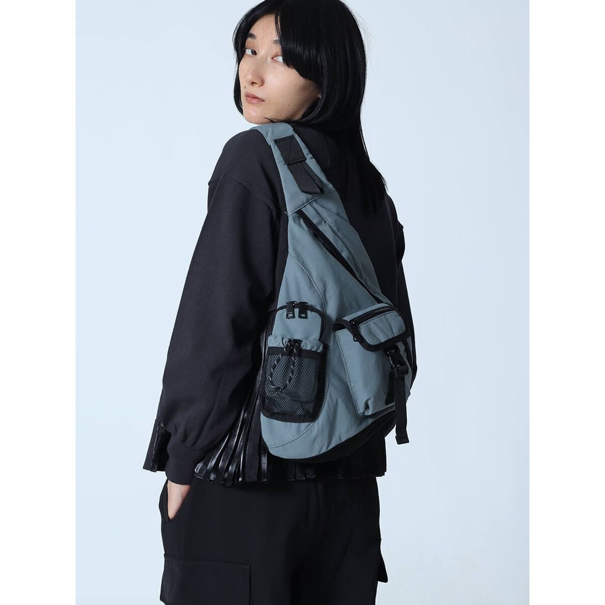 新品タグ付き　LASUD ラシュッド　フロントジップバックアジャスターワンピース 新品タグ付き LASUD ラシュッド フロントジップバック