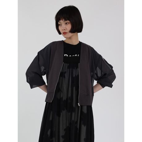 [^ԁF001203317]VA[fނ̔lJWAɌ܂u]BMA-1̃fUCA~^[vfLASUD炵ACeB[߂VlbNŎ񌳂Bd˒̃Ci[oG[VL܂BChpc⃏Chpc̃{[{gƍDȃV[gBs[X̏ォHDȂǁAĂ̎O΍ɂ߂łB fF168cmBe摜́A̓₨g̃j^[ݒȀƖɂۂ̏iƐFقȂꍇ܂BԎɋ߂F͐n摜ł܂B9icmj:57.5:50:52:77g:54