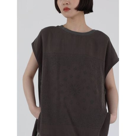 [^ԁF001303328]炩ȔGƋzAɂDꂽeZfނ̃Jbg\[Btgɂׂ͍ȃyCY[̃o_ivg悹A肰ȂR[f̃ANZgƂĂ߁B܂ADJo[t`X[uɁATChXbĝƂtHl̕ɂył₷PɁB{gI΂AXJ[gpc܂ŕLACeɃ}b`Ăėp̍Jbg\[łB fF168cmBe摜́A̓₨g̃j^[ݒȀƖɂۂ̏iƐFقȂꍇ܂BԎɋ߂F͐n摜ł܂Bt[icmjiO^j:68^73:31g:59