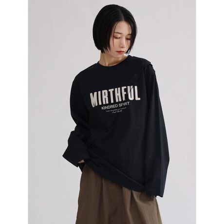 [^ԁF001203440][hƃXg[gZSTB΂߂ɏd˂ñC̊𐶂ݏoAꂽ[hoBsOgH{SfUCAقǂ悭Be[WCNȕAȂꂽXg[geCXgvXĂ܂Bɑ␞ɂ̓_[WH{AtŎRȃ[hoBTȂł͂̋CyƃJWAŃfC[Ɏ₷AXJ[gƂ̃AEgX^C߂łBX^CbVłȂAbNX̂A[hƃXg[g̐▭ȃoX͂̈ꒅłBfF165cmBe摜́A̓₨g̃j^[ݒȀƖɂۂ̏iƐFقȂꍇ܂BԎɋ߂F͐n摜ł܂B 9icmj:73:47:60:85g:54