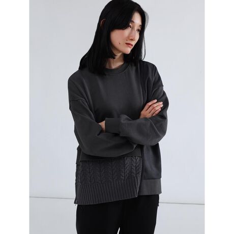 [^ԁF001203544]ّfރhbLOꂽvI[o[VœׁBTƂ100fނƁA_炩ȃjbgfނ킹ꖇBjbg̓P[u҂݂łȂꊴ̂fUC̃ANZgɁBfUC̍ACeŁAVvȃ{gXƑ悭ȂACeBfC[̃R[fBl[gɏ_炩ȈۂvXgbvXłBfF167cmBe摜́A̓₨g̃j^[ݒȀƖɂۂ̏iƐFقȂꍇ܂BԎɋ߂F͐n摜ł܂B9icmj:66:62:52.5:84g:58