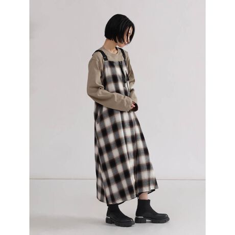 [^ԁF004503591]Iu`FbNɃVA[fނC[hAlfUC̃Wp[XJ[głBtg̃Xbg`VA[fނy₩oAtFCNU[̃t@Xi[XgbvANZgɂȂĂ܂BXgbv͒̒߂\ŁÃoXD݂ɍ킹ĕςdlłB_炩fފŁACi[ŃOV[Ypł閜\͂łBJbg\[킹΃tłȂꂽۂɎdオA`[VA[fނƑgݍ킹ƃ[ĥ锲X^C܂BɁAォjbgd˂g[i[ƍ킹ăXJ[gɒȂƂłALR[fBl[gy߂܂BfF165cmfނgpXJ[gi002103577j܂BBe摜́A̓₨g̃j^[ݒȀƖɂۂ̏iƐFقȂꍇ܂BԎɋ߂F͐n摜ł܂B9icmjiŒj:129g:51͒߉\