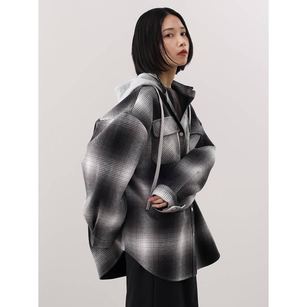 新品未使用★LASUD 異素材コート 定価25,000円 ヤマダヤ 新品タグ付きLASUD異素材ロングコートジャンバーヤマダヤ - メルカリ