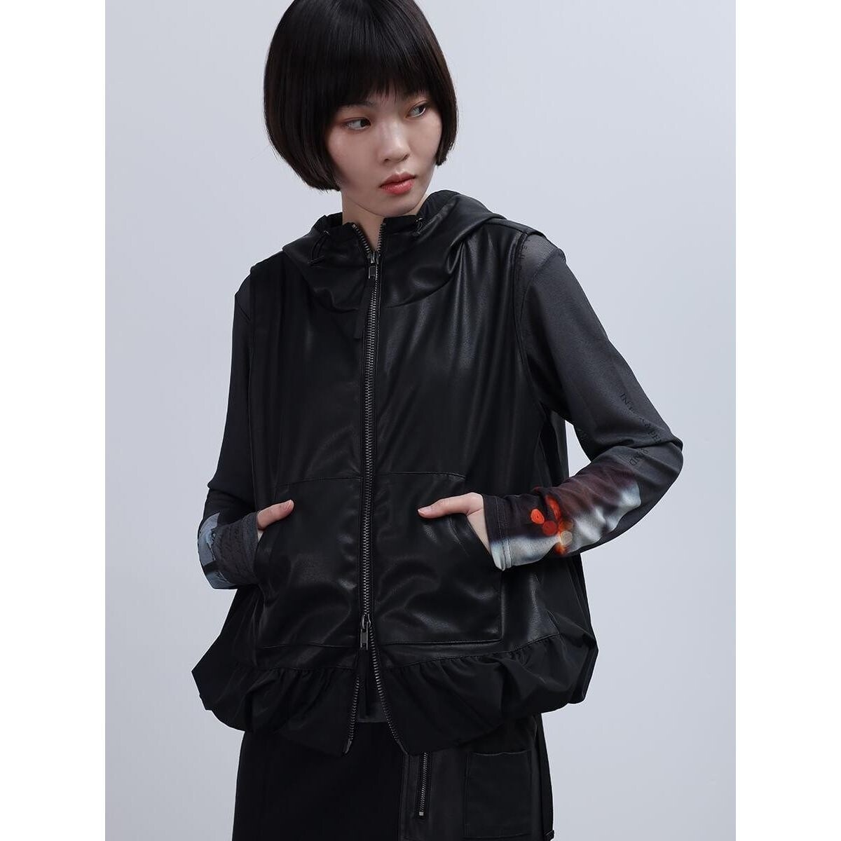 ヤマダヤ ストア(YAMADAYA STORE) レディース ベスト・ジレ (M) の一覧