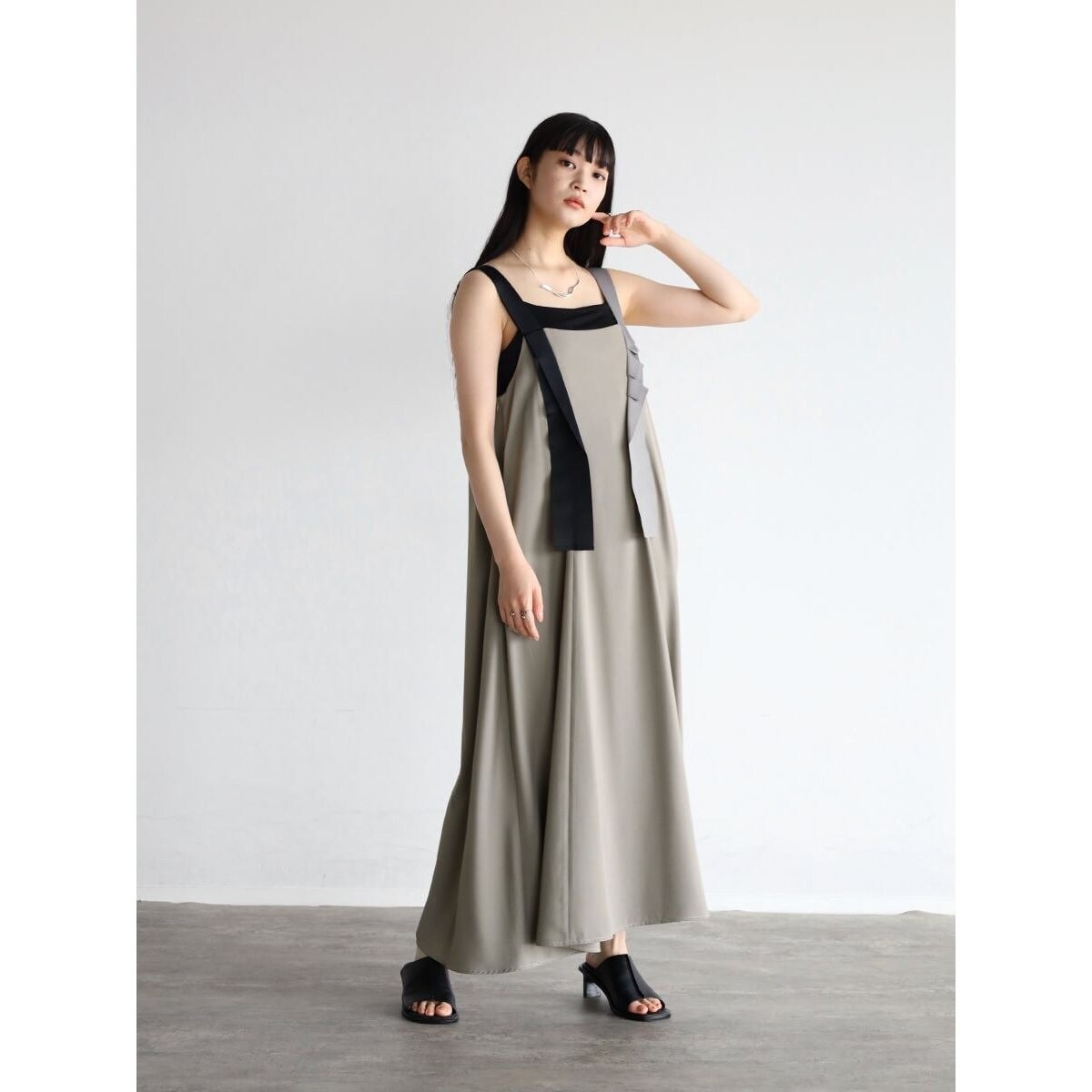 バイカラーベルト2WAYジャンパースカート | ラディエイト(RADIATE  