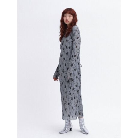 [^ԁF014118155]{^jJt[ڂ䂭liȃO䃏s[XBȂ߂炩Ȕ̑fނɍׂv[c{ƂŁAĂ茩fUCB悢VA[Ƌ݂͎񂪊ɌJŁA炵Ă|CgɁBEGXg̃{ANZgƂȂX^CAbvĂ܂BWjbgƂ̃C[hX^Cy񂾂Atɂ̓J[fBKłȂfjWPbgƍ킹JWA_ER[f߂łBfF164cmA166cmBe摜́A̓₨g̃j^[ݒȀƖɂۂ̏iƐFقȂꍇ܂BԎɋ߂F͐n摜ł܂Bms[Xn9icmj:122.5:43:61:83g:52xg:182mL~\[n9icmj:90g:41