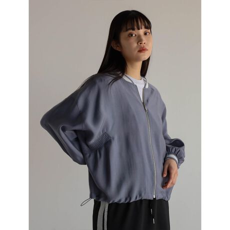 [^ԁF013118237]VA[fނŏ炵fUCu]oBƂGœ̂锖n̑fނgpAySnꂩ̎ɂ߁IOX[uŌ肪₷fUCɁAobNɂՂƃMU[{炵ƔvXB̃hXgiƂ܂Ⴄ͋Cy߂܂BVGbg͑S̓Iɂ肵ĂAlXȃCi[킹₷AOV[Y􂵂Ău]łBfF166cmBe摜́A̓₨g̃j^[ݒȀƖɂۂ̏iƐFقȂꍇ܂BԎɋ߂F͐n摜ł܂B9icmj:59.5:59A[z[:66.5:41:75g:74