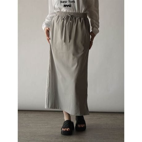 [^ԁF012118374]X|[eB[~fBCNȃgbNXJ[gBLk̂W[Wfނŗ₷AVGbgŒch~ɂBTCh̃ghVCj[ȃCAƍfUCɁBTChɂ̓WbvĂ̂ŁAR[fɍ킹ăTChXbgĂ菗炵BXEFbgTVc͂̂ƁAtF~jȃACeƍ킹ăX|[c~bNXȃR[fƂQłB fF165cmBe摜́A̓₨g̃j^[ݒȀƖɂۂ̏iƐFقȂꍇ܂BԎɋ߂F͐n摜ł܂B9icmjXJ[g:79.5EGXg:4.5EGXg:66`76qbv:92