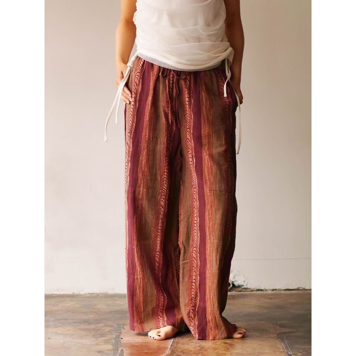 [}C]W[[bgvgC[W[pc/fBGCgiRADIATEj uE