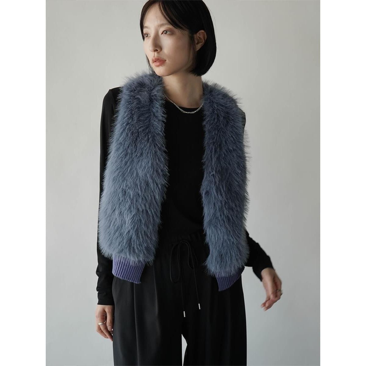 ファードッキングニットベスト(dark greenblack) | ラディエイト