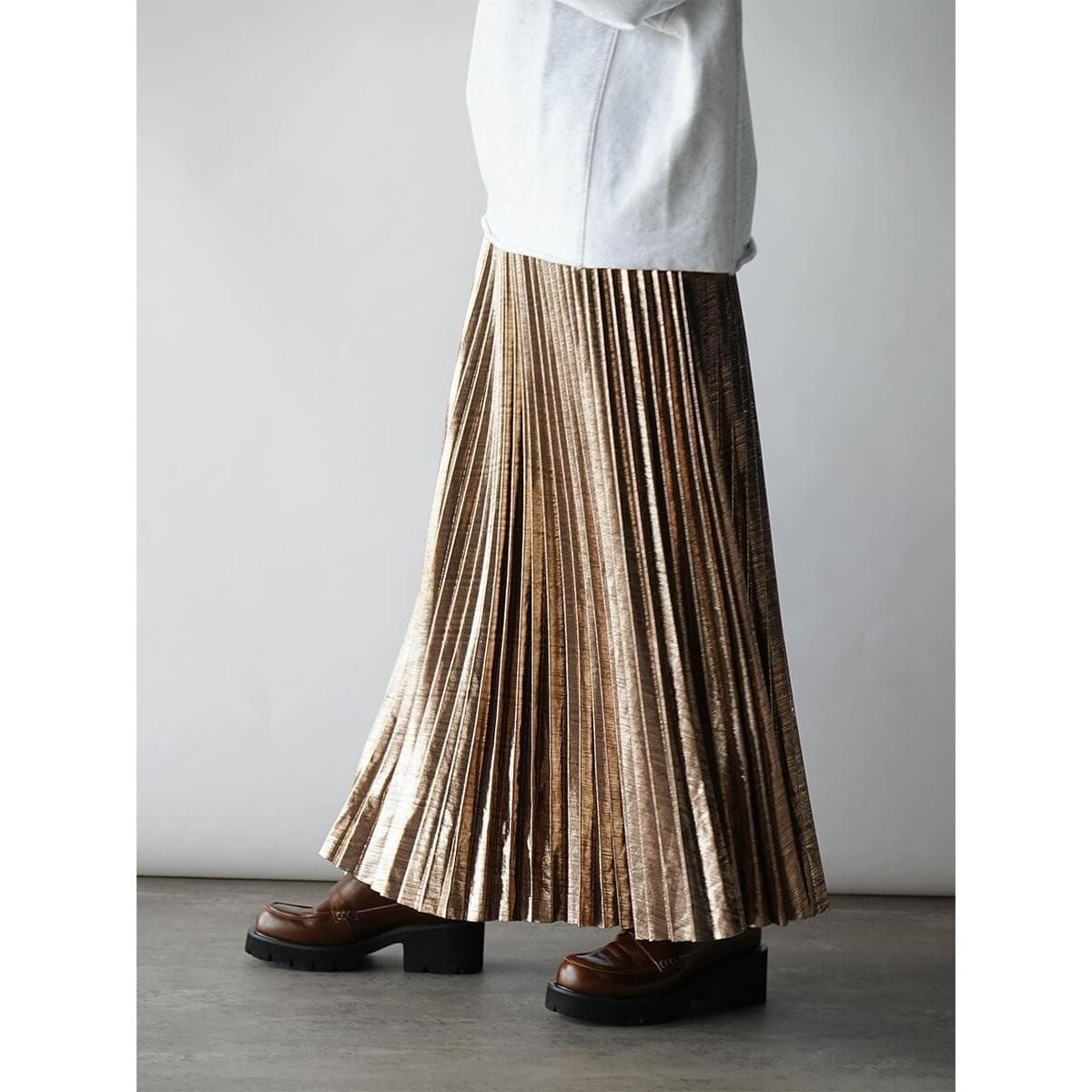 ラディエイト（RADIATE）/メタリックプリーツスカート メタリックプリーツスカート | ラディエイト(RADIATE) | マルイウェブ