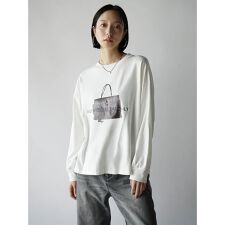 バッグロゴプリントロングスリーブTシャツ