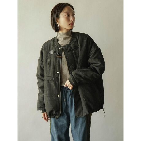 [^ԁF013219251]tg̃gO{^ۓIȃAE^[BG{XH{ꂽ_炩An̂鐶ngpBȓȂ̂ŁAAӂƂSnBEGXg̐؂ւ̃fUC肰ȂANZgɁBugpd\̑AhŒgL[v܂Bɂ̓hXgtĂ̂ŁAR[fɂăVGbgςĂ܂BfUC͂ȂVvȃfUCȂ̂ŁAǂȃX^COɂ߂łB fF165cmBe摜́A̓₨g̃j^[ݒȀƖɂۂ̏iƐFقȂꍇ܂BԎɋ߂F͐n摜ł܂B  9icmj:70:64A[z[:55:50:83g:63digj:650